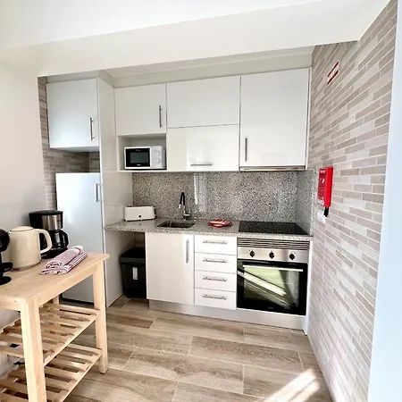 Design 2 By Homing Apartamento *